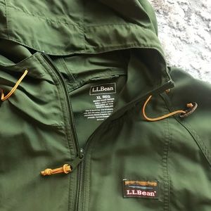 LL Bean  wind breaker